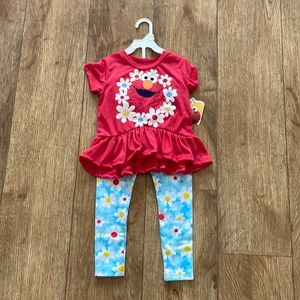NWT Sesame Street top with leggings